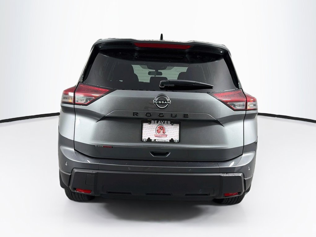 Used 2026 Nissan Rogue Dark Armor FWD image 8