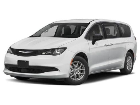 Used 2023 Chrysler Voyager LX FWD image 4