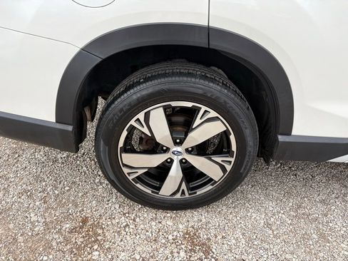 Used 2019 Subaru Forester Touring image 21