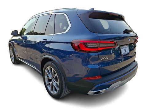 Used 2022 BMW X5 xDrive40i w/ Premium Package AWD/4WD image 4