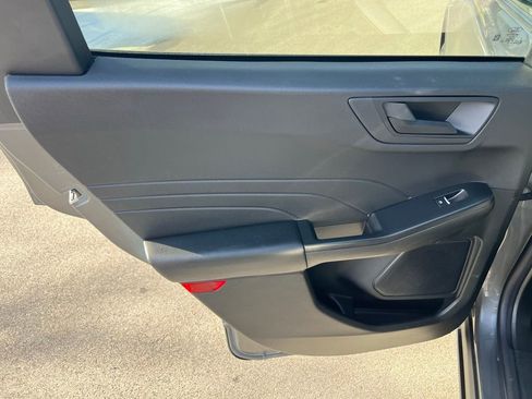 Used 2025 Ford Escape Active image 19