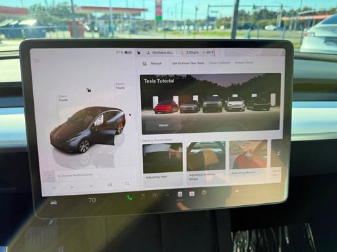 Used 2024 Tesla Model Y Long Range image 13