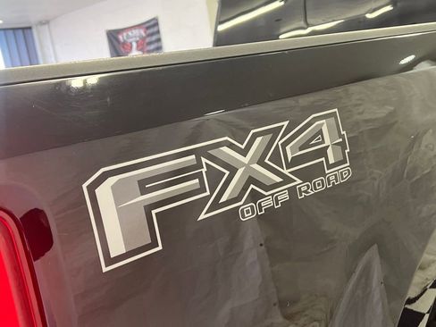 Used 2021 Ford F250 Lariat image 15