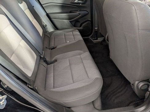 Certified 2024 Chevrolet Trax LS w/ LS Convenience Package FWD image 28