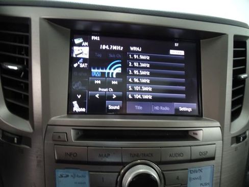 Used 2013 Subaru Outback 2.5i Limited AWD/4WD image 15