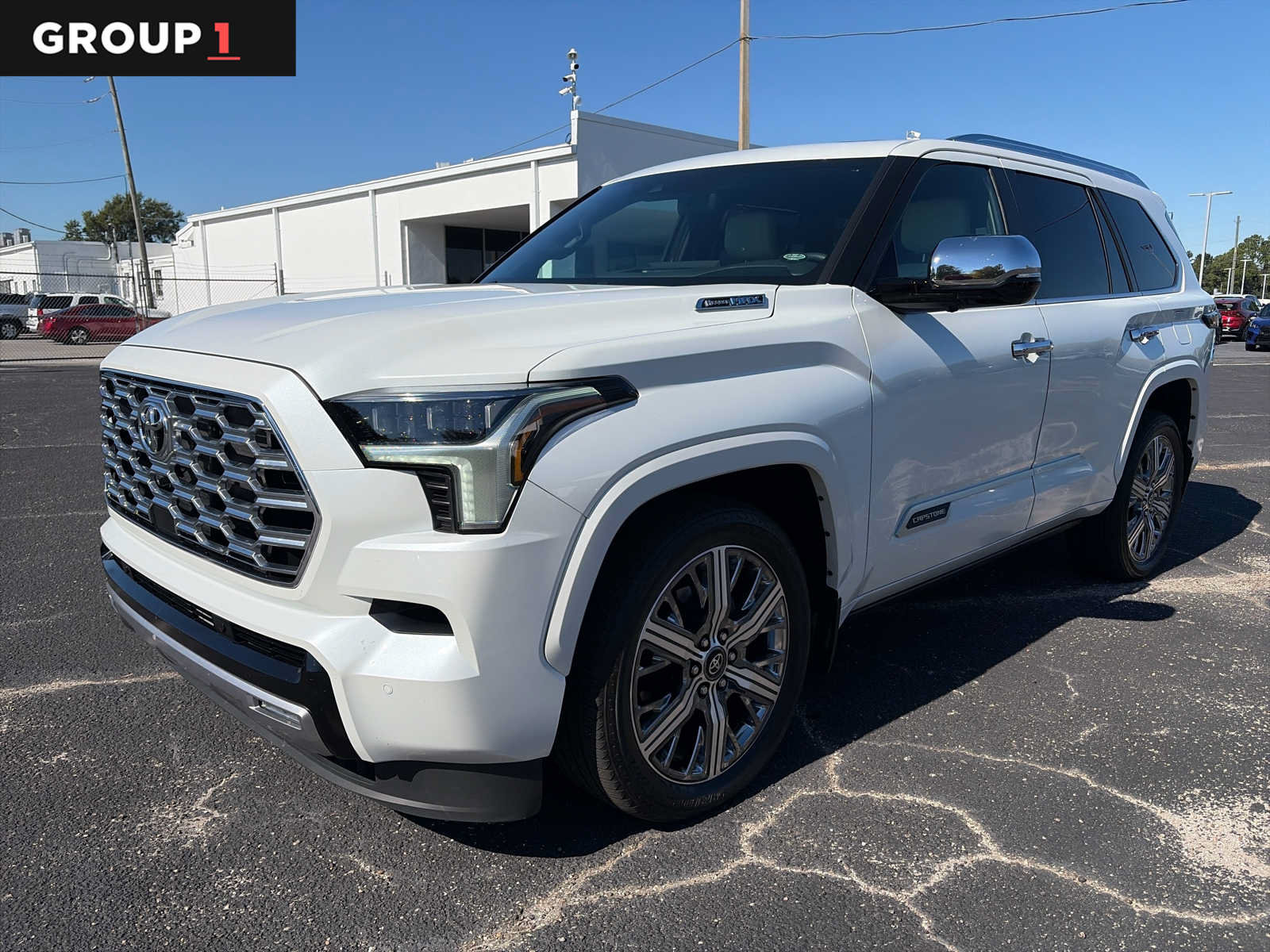 Used 2025 Toyota Sequoia Capstone AWD/4WD image 1