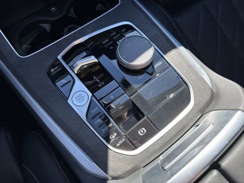 Certified 2024 BMW X5 xDrive40i w/ Premium Package image 17