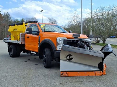 Used 2024 Ford F550 4x4 Regular Cab Super Duty image 6