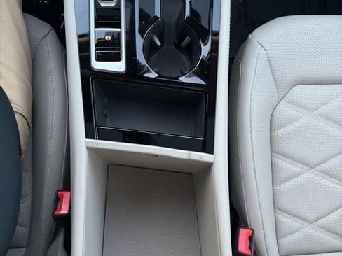 New 2026 Volkswagen Atlas SE AWD/4WD image 13