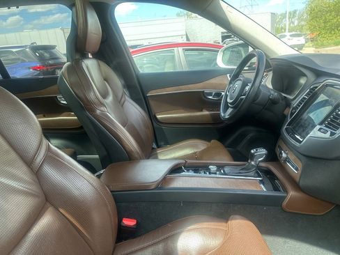 Used 2018 Volvo XC90 T6 Inscription w/ Convenience Package AWD/4WD image 23