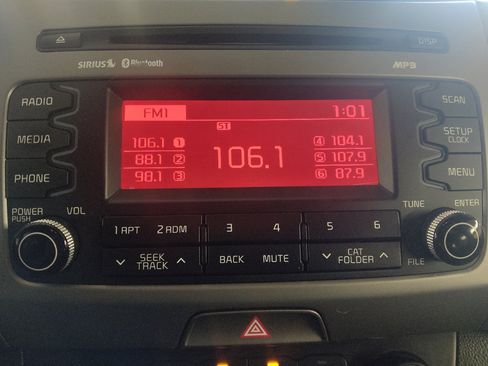 Used 2016 Kia Sportage LX FWD image 25