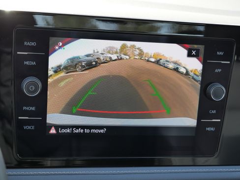 Certified 2025 Volkswagen Jetta SEL image 35