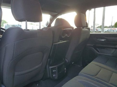 Used 2025 RAM 1500 Tradesman AWD/4WD image 17