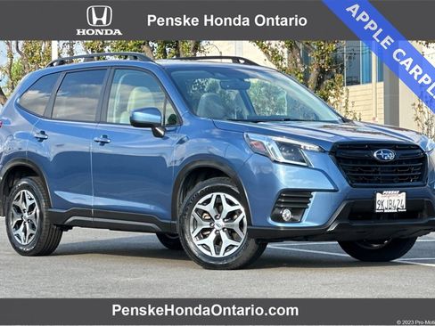 Used 2022 Subaru Forester Premium w/ Popular Package #2 image 1