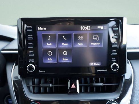 Certified 2022 Toyota Corolla Cross LE AWD/4WD image 35