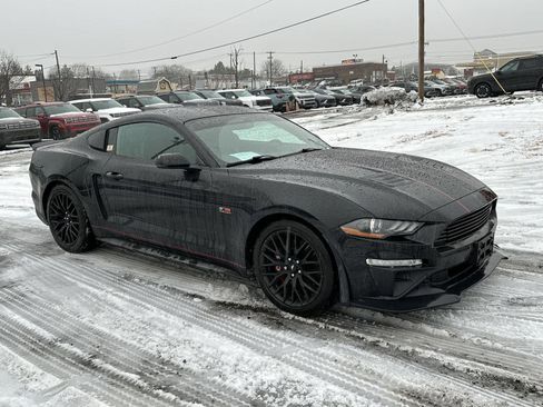 Used 2019 Ford Mustang Premium w/ Ecoboost Performance Package image 2