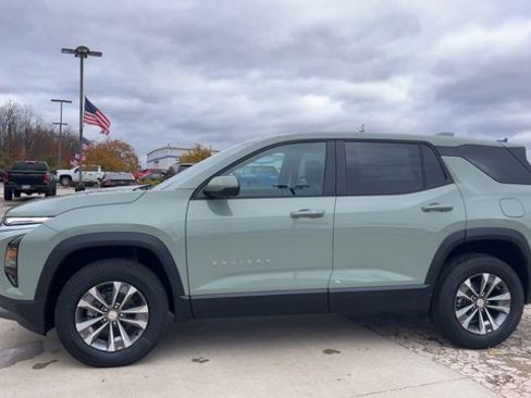 New 2026 Chevrolet Equinox LT w/ Safety and Technology Package image 5