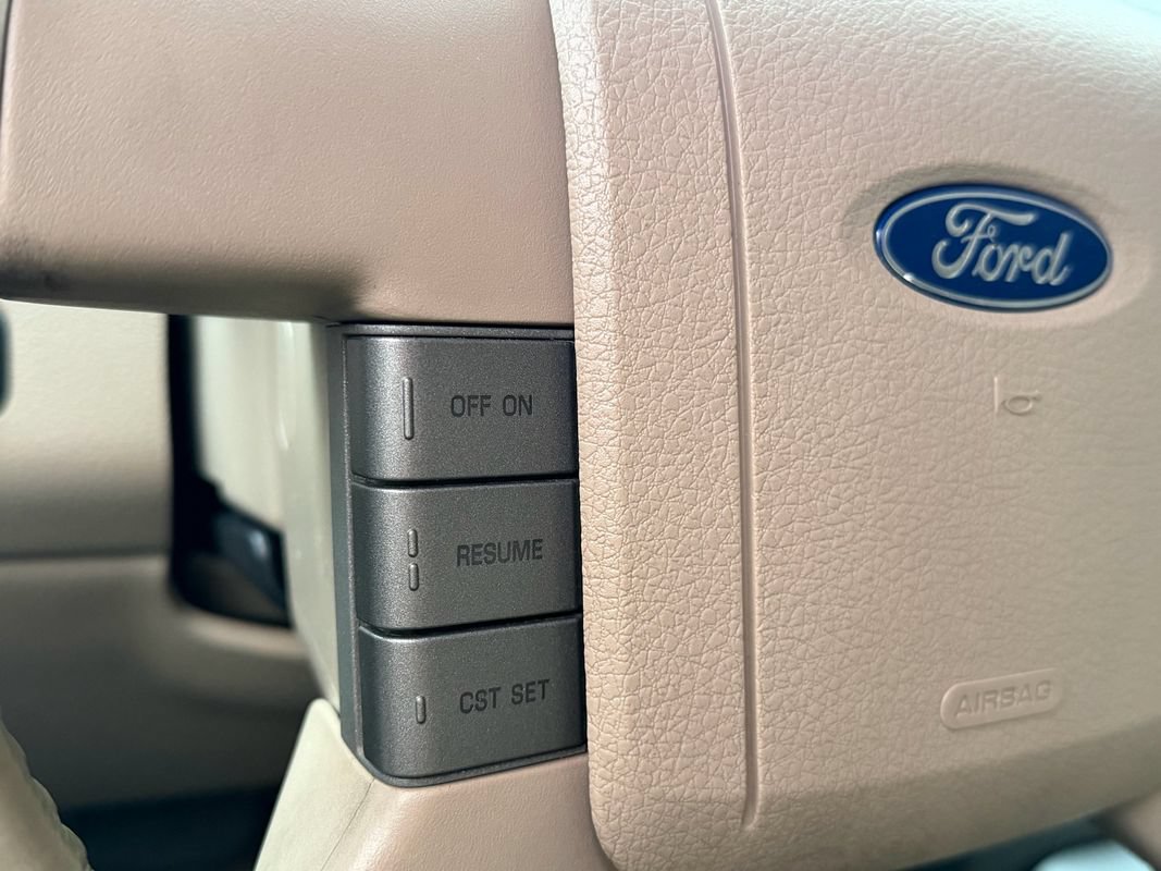 Used 2004 Ford F150 Lariat AWD/4WD image 22
