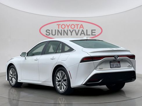Certified 2022 Toyota Mirai XLE w/ Advanced Technology Package image 7