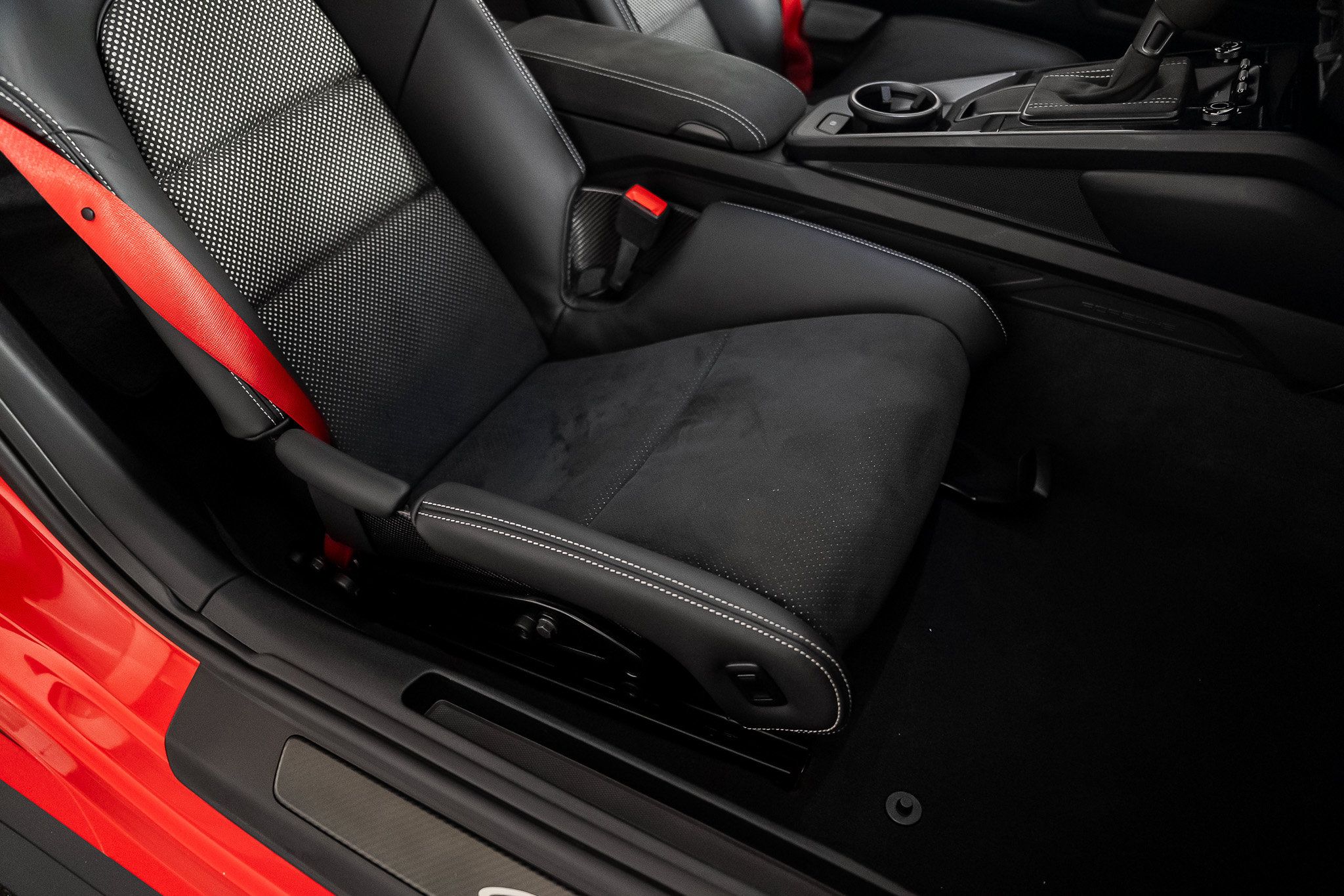 Used 2025 Porsche 911 GT3 RS RWD image 40