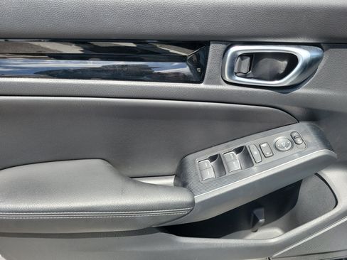 Certified 2024 Honda Civic Sport Touring image 19