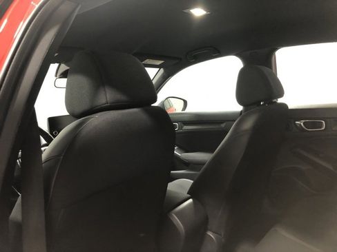 Used 2023 Honda Civic Sport image 16