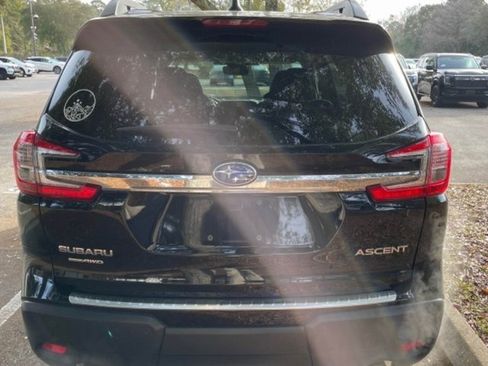 Used 2023 Subaru Ascent Premium w/ Convenience Package image 10