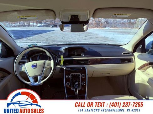 Used 2015 Volvo S80 T5 Platinum image 9