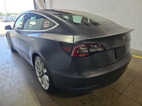 Used 2019 Tesla Model 3 Performance AWD/4WD image 4