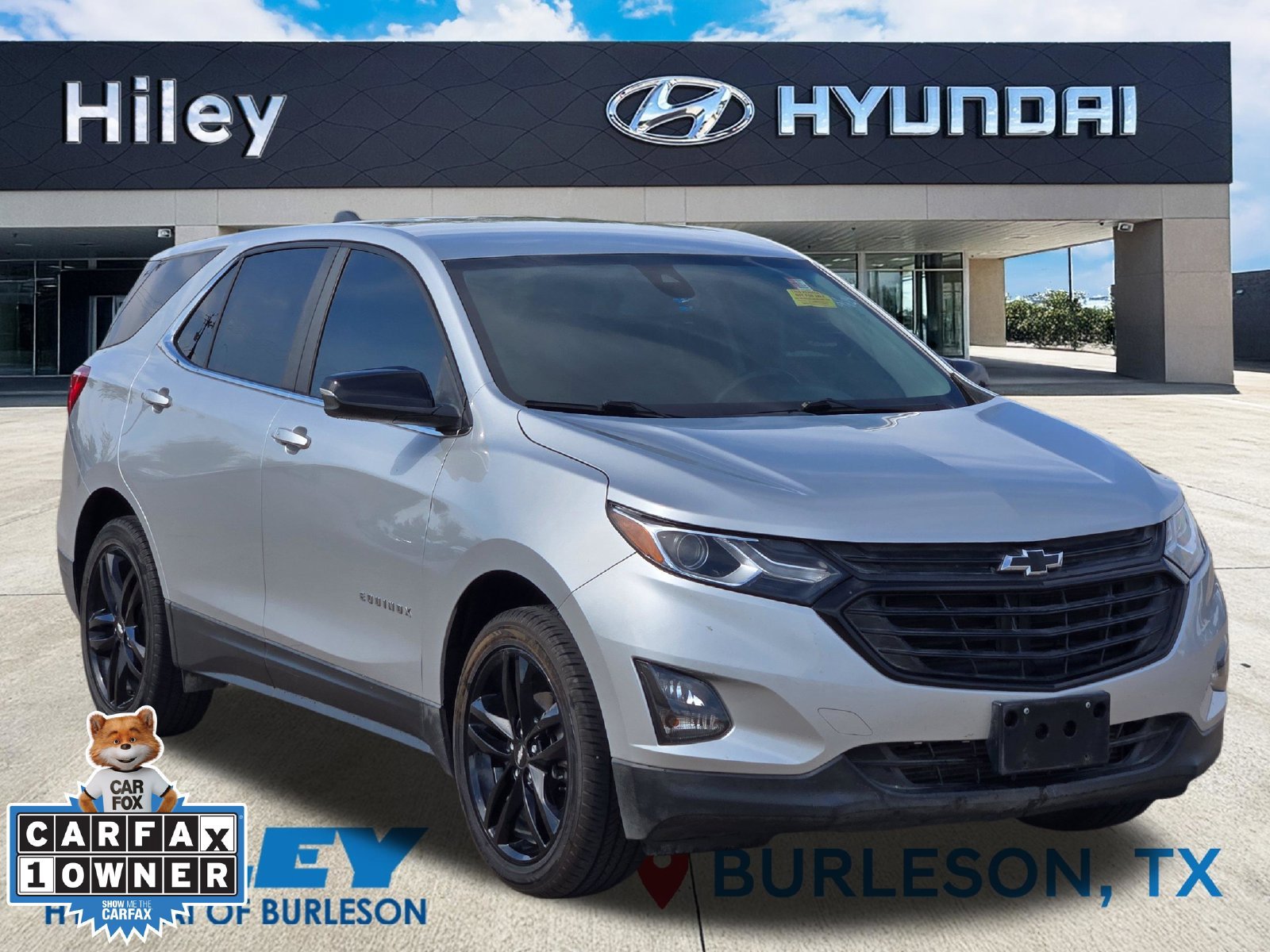 Used 2021 Chevrolet Equinox LT FWD image 2