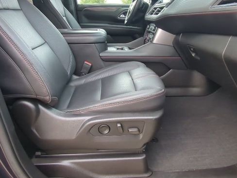 Used 2022 Chevrolet Tahoe RST w/ Luxury Package image 25