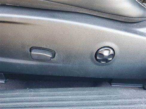 Used 2018 Dodge Challenger R/T Scat Pack image 18