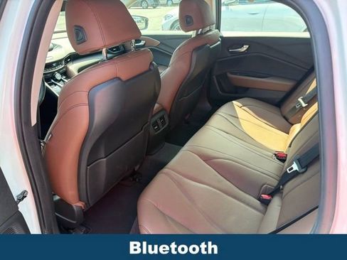 Used 2023 Acura TLX w/ Technology Package FWD image 6