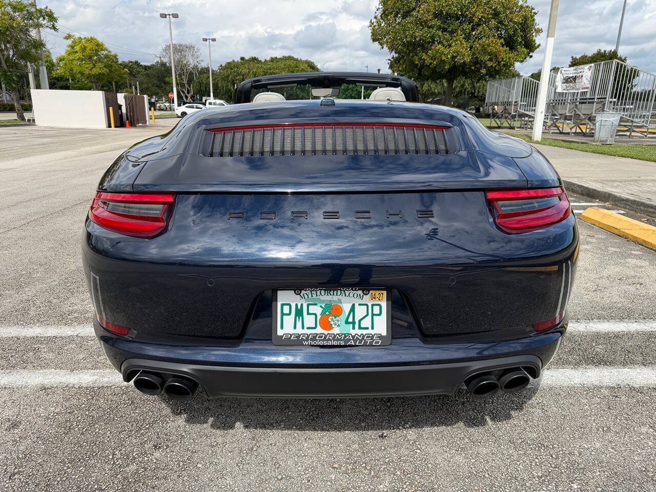 Used 2019 Porsche 911 Carrera RWD image 9