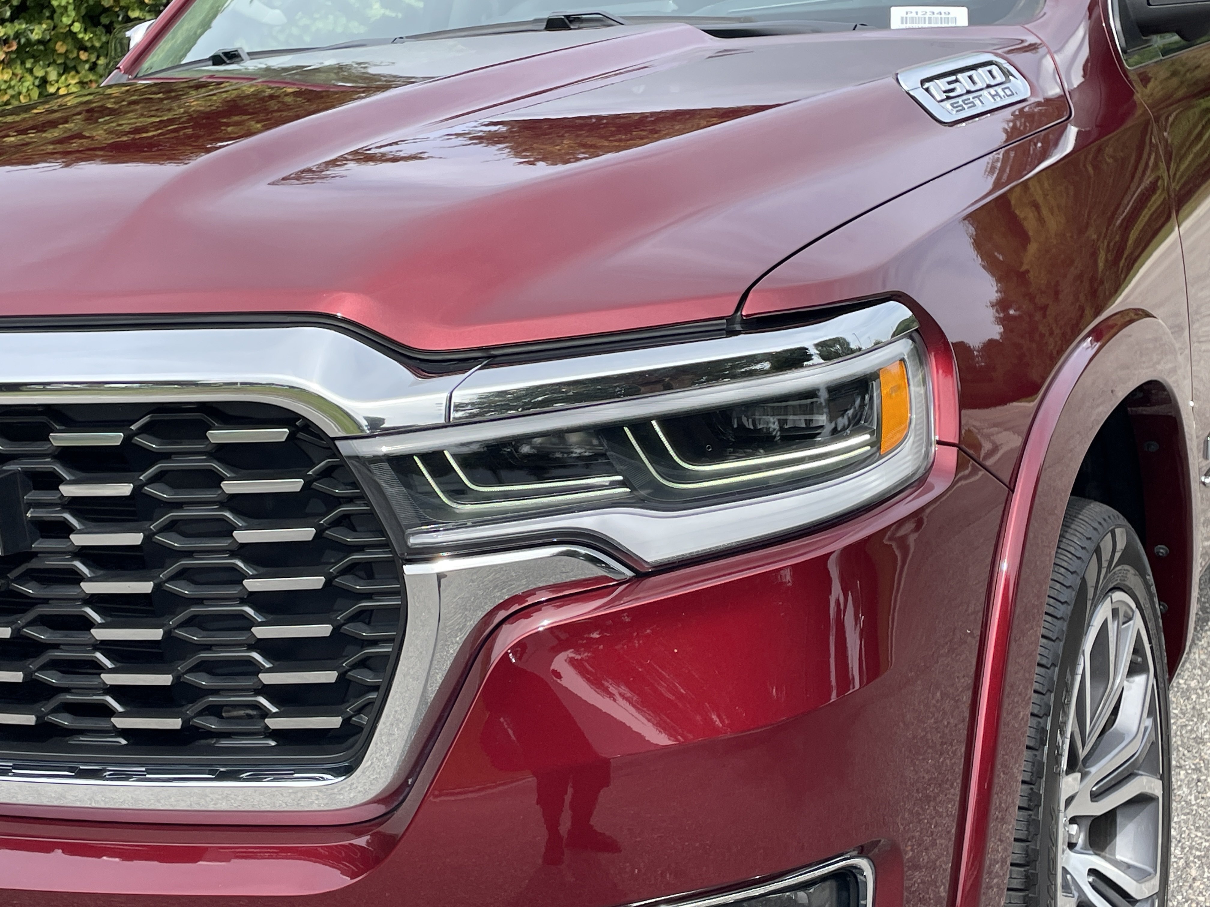 Used 2025 RAM 1500 Tungsten AWD/4WD image 5