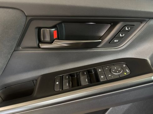 New 2026 Toyota C-HR AWD/4WD image 11