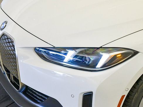 New 2026 BMW i4 eDrive40 w/ Parking Assistance Package image 9