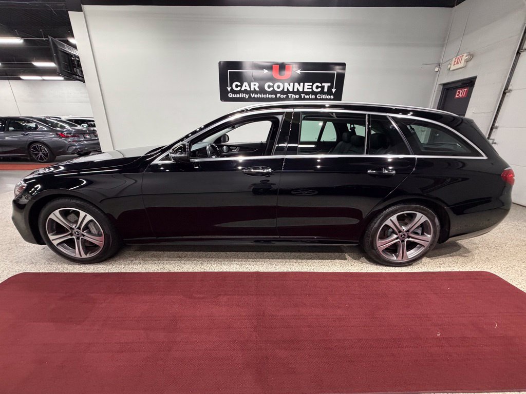 Used 2019 Mercedes-Benz E 450 4MATIC Wagon w/ Premium Package image 17