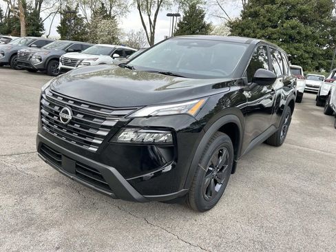 New 2026 Nissan Rogue SV FWD image 3
