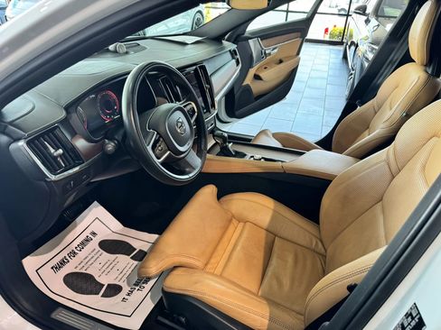 Used 2017 Volvo S90 T6 Inscription w/ Vision Package image 9