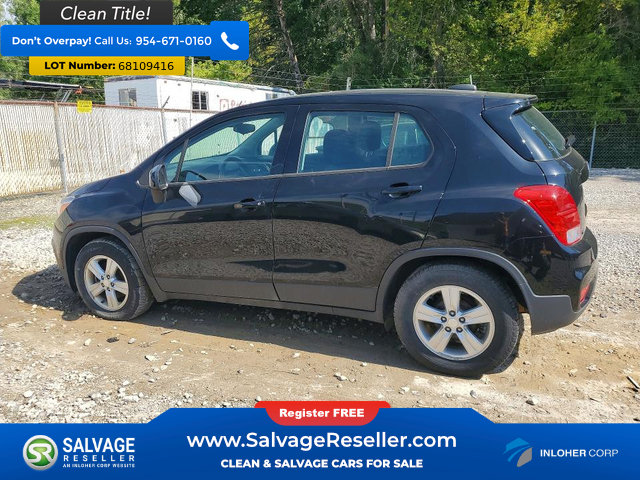 Used 2019 Chevrolet Trax LS FWD image 3