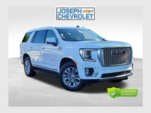 Used 2024 GMC Yukon Denali AWD/4WD image 1