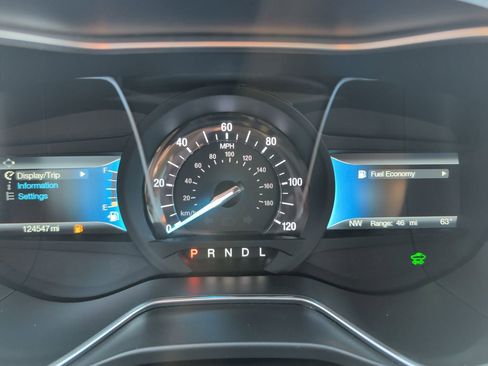 Used 2018 Ford Fusion S image 12