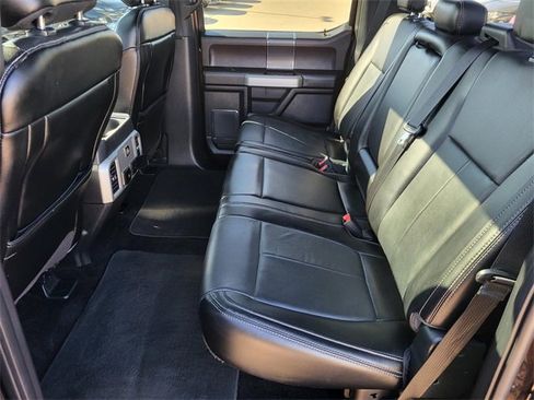 Used 2018 Ford F150 Lariat image 14