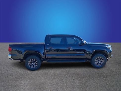 Used 2023 Toyota Tacoma SR5 image 4