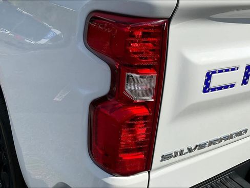 Used 2024 Chevrolet Silverado 1500 Custom AWD/4WD image 55