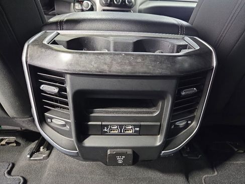 Used 2019 RAM 1500 Big Horn AWD/4WD image 35