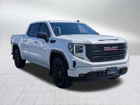 Used 2023 GMC Sierra 1500 Elevation w/ X31 Off-Road Package AWD/4WD image 7