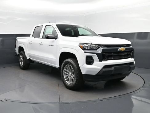 New 2026 Chevrolet Colorado LT w/ Advanced Trailering Package RWD image 9
