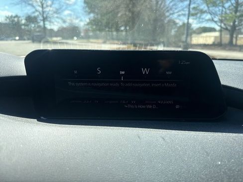 Used 2023 MAZDA MAZDA3 s image 17